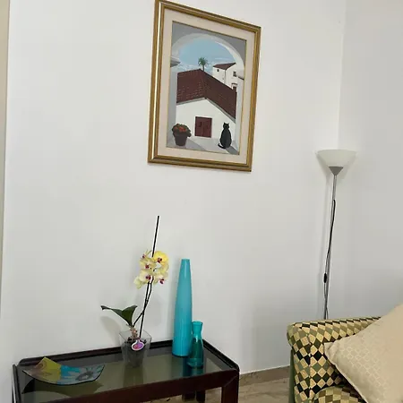 Holiday home Casa Finuzza