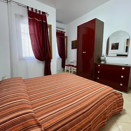 Casa Finuzza Holiday home *